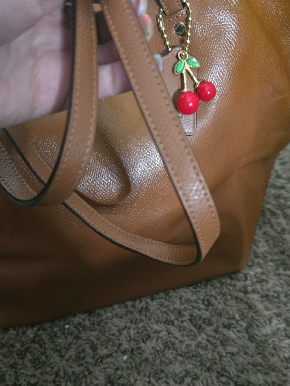 Coach Brown Leather Large Tote Bag W/ Gold Hardware (GOOD)(READ)✨️🤎✨️ - Picture 3 of 15